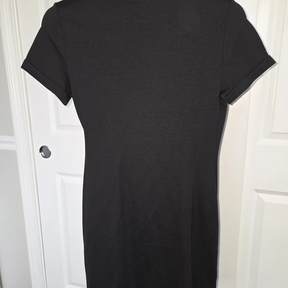 Cabi #6808 Riviera Dress - Spring 2025 New Sample - Picture 4 of 8